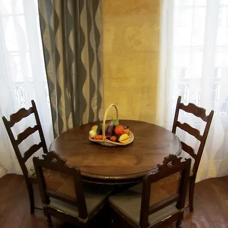 Saint Michel Apartment Bordeaux
