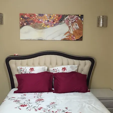 Apartman Saint Michel *